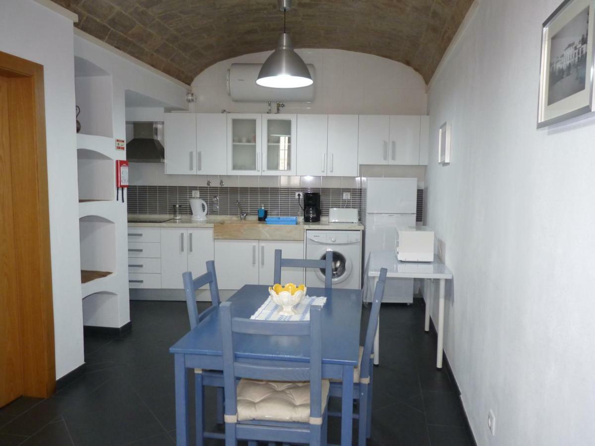 Pateo Dos Oliveira - Casa Dos Servicais Эвора Экстерьер фото